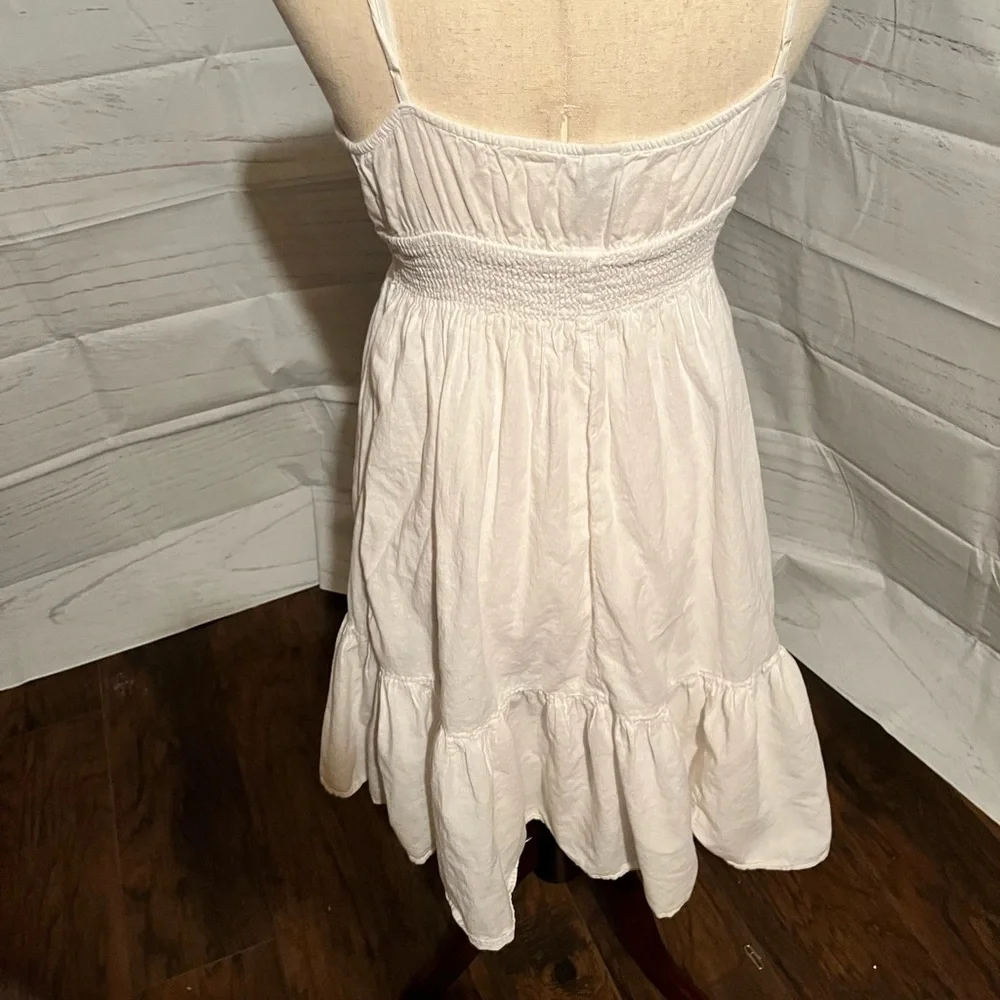 Old Navy White Dress - Picture 5 of 6